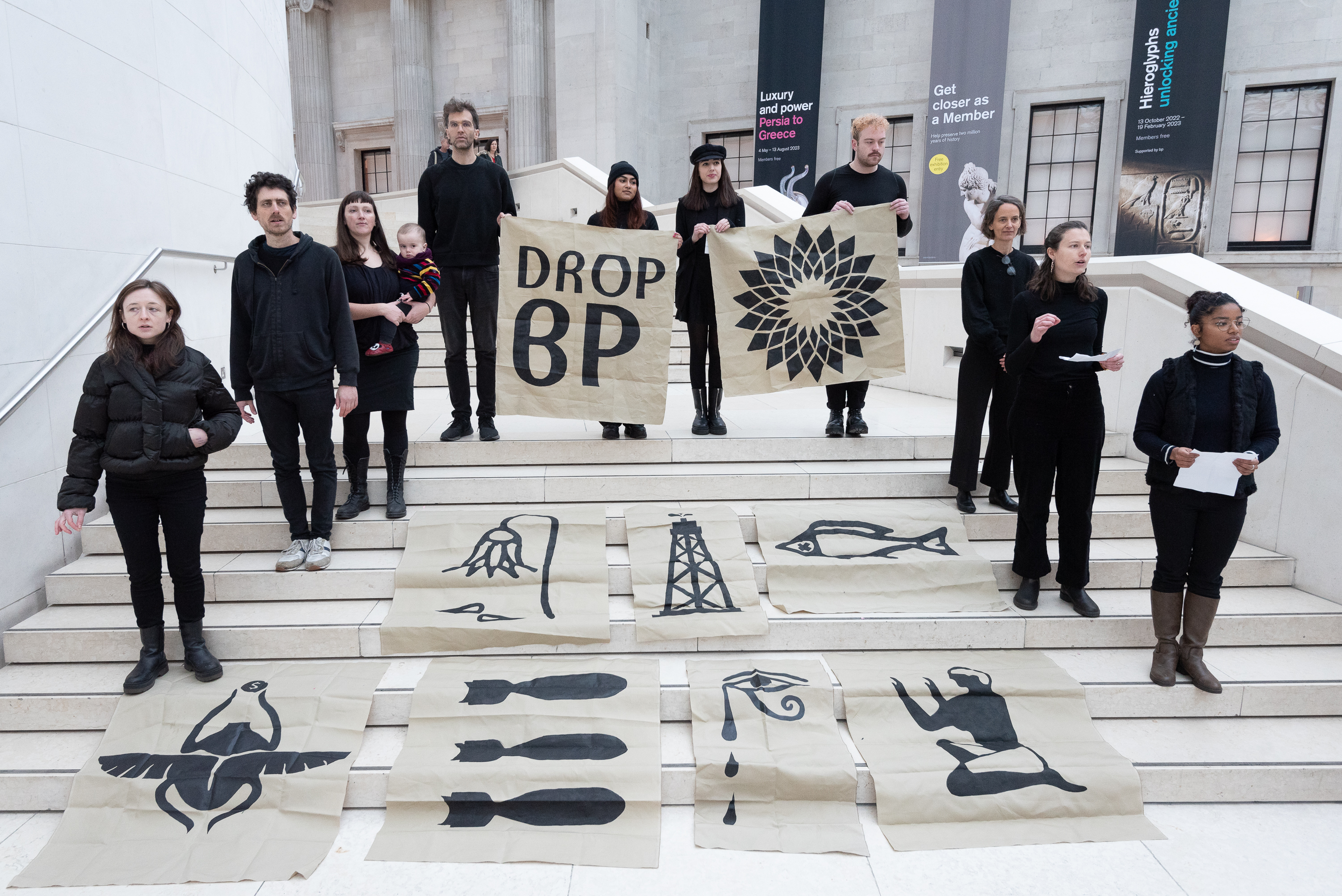Drop BP protest - British Museum, London, UK. 11 December, 2022 | Ron Fassbender photography
